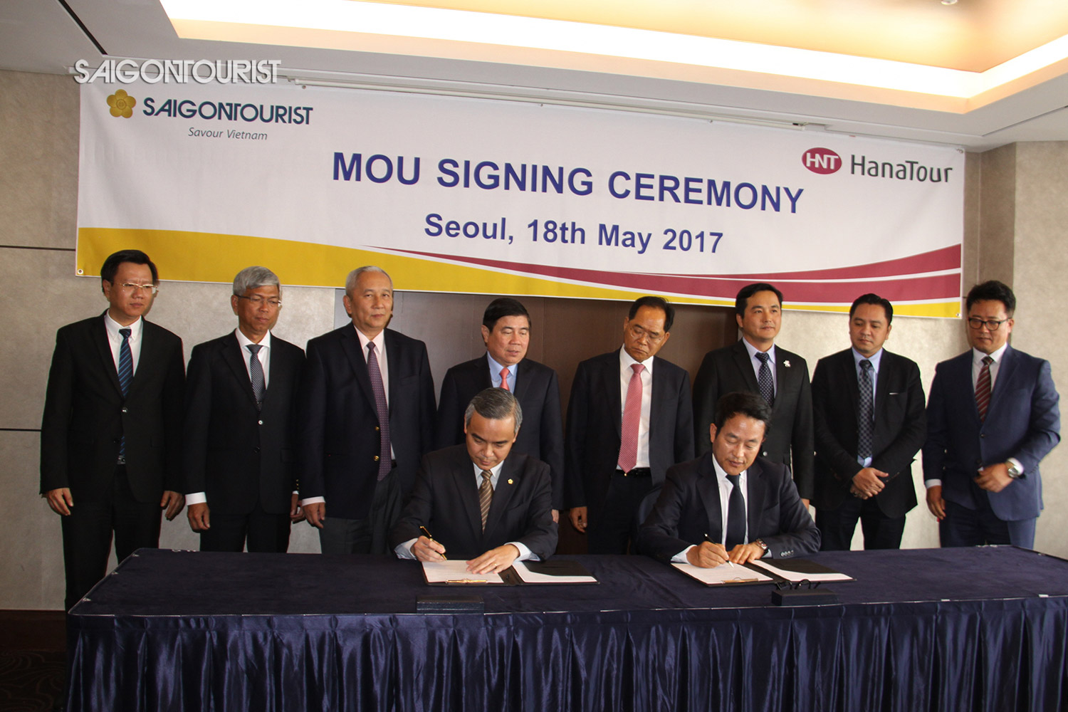 Saigontourist signed a cooperation agreement with korea’s hanatour