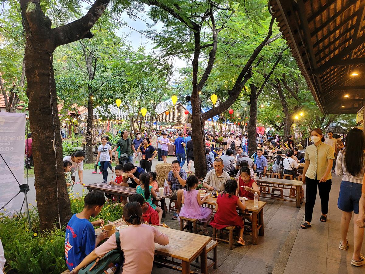 KHAI MẠC LỄ HỘI VĂN HÓA ẨM THỰC,  MÓN NGON SAIGONTOURIST GROUP 2023